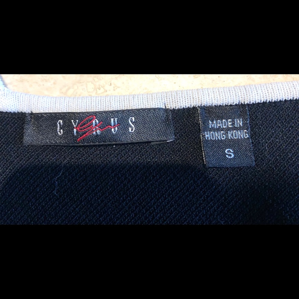 Cyrus top - Picture 3 of 4